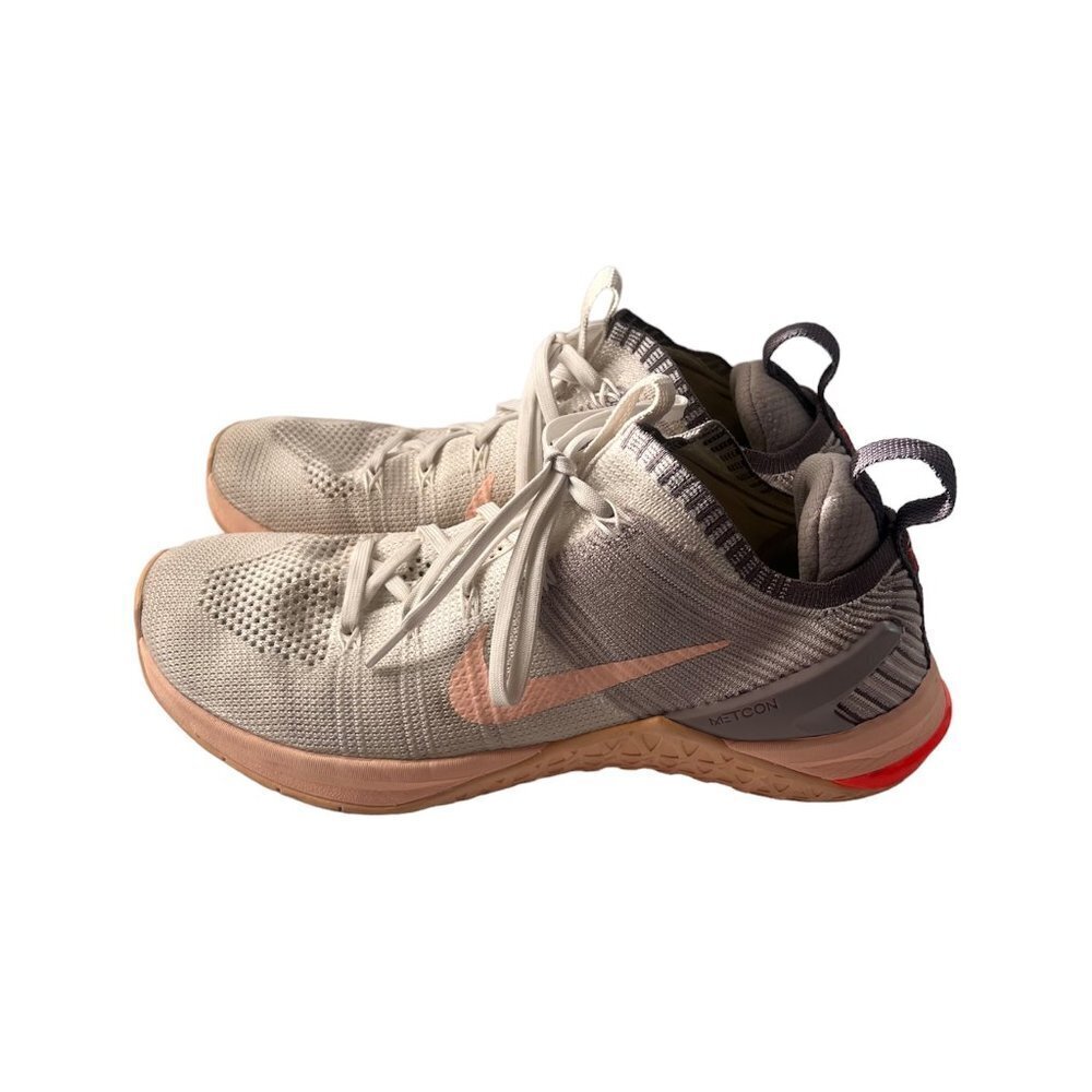 Nike Metcon Flyknit 2 training shoes Women Pink (salmon) and gray